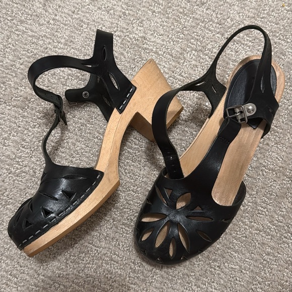 Black Leather Swedish Hasbeens- Lacy - Picture 1 of 1